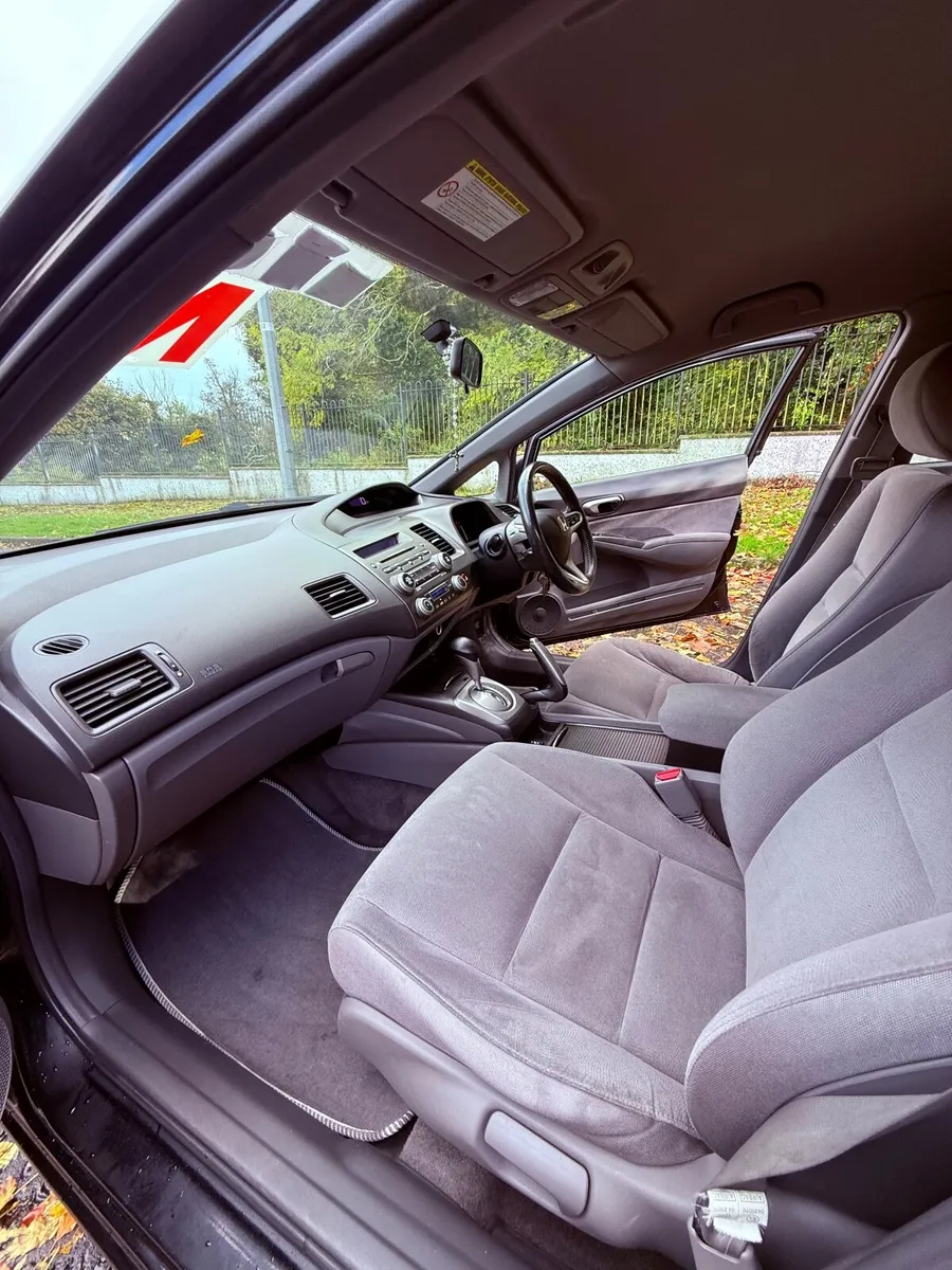 Honda Civic 2008 - Image 4