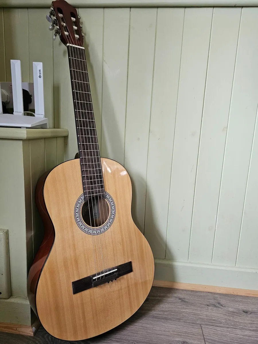 4/4 Classical Guitar with Case - Image 1