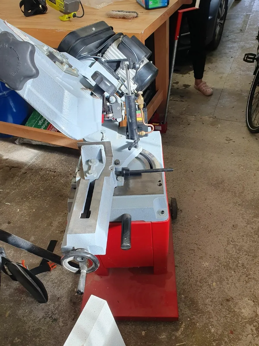 Band saw - Image 3