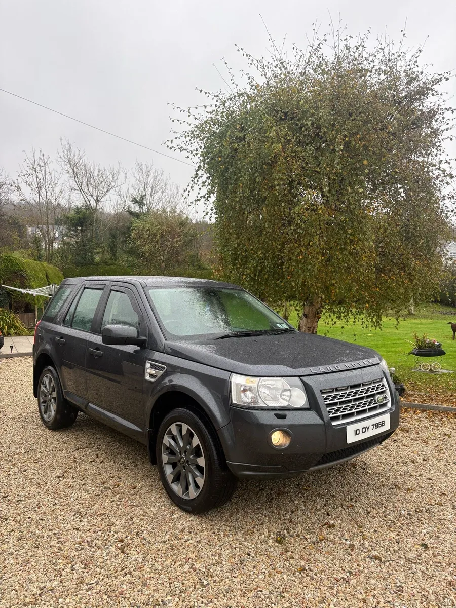 2010 Landrover Freelander - Image 1