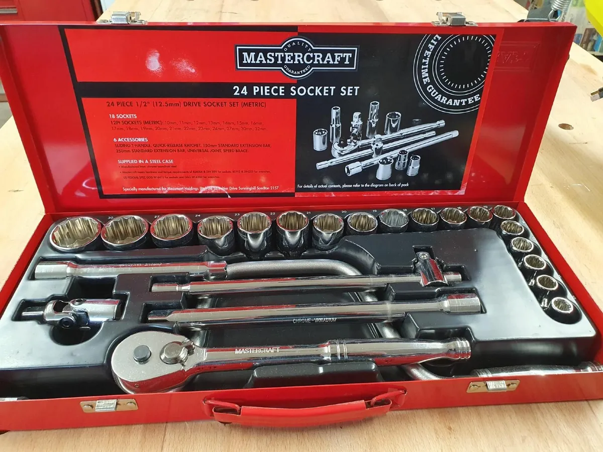 Mastercraft socket set