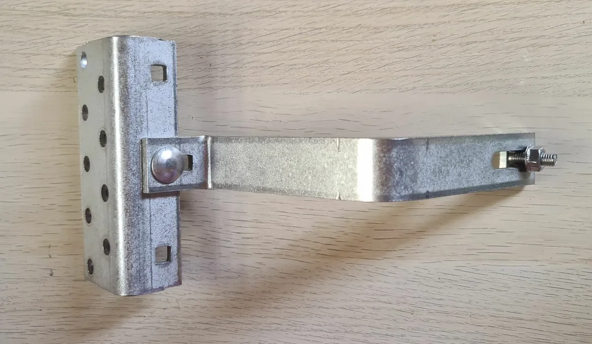 Fixed Roof Mount Bracket for Solar Panels - Image 1