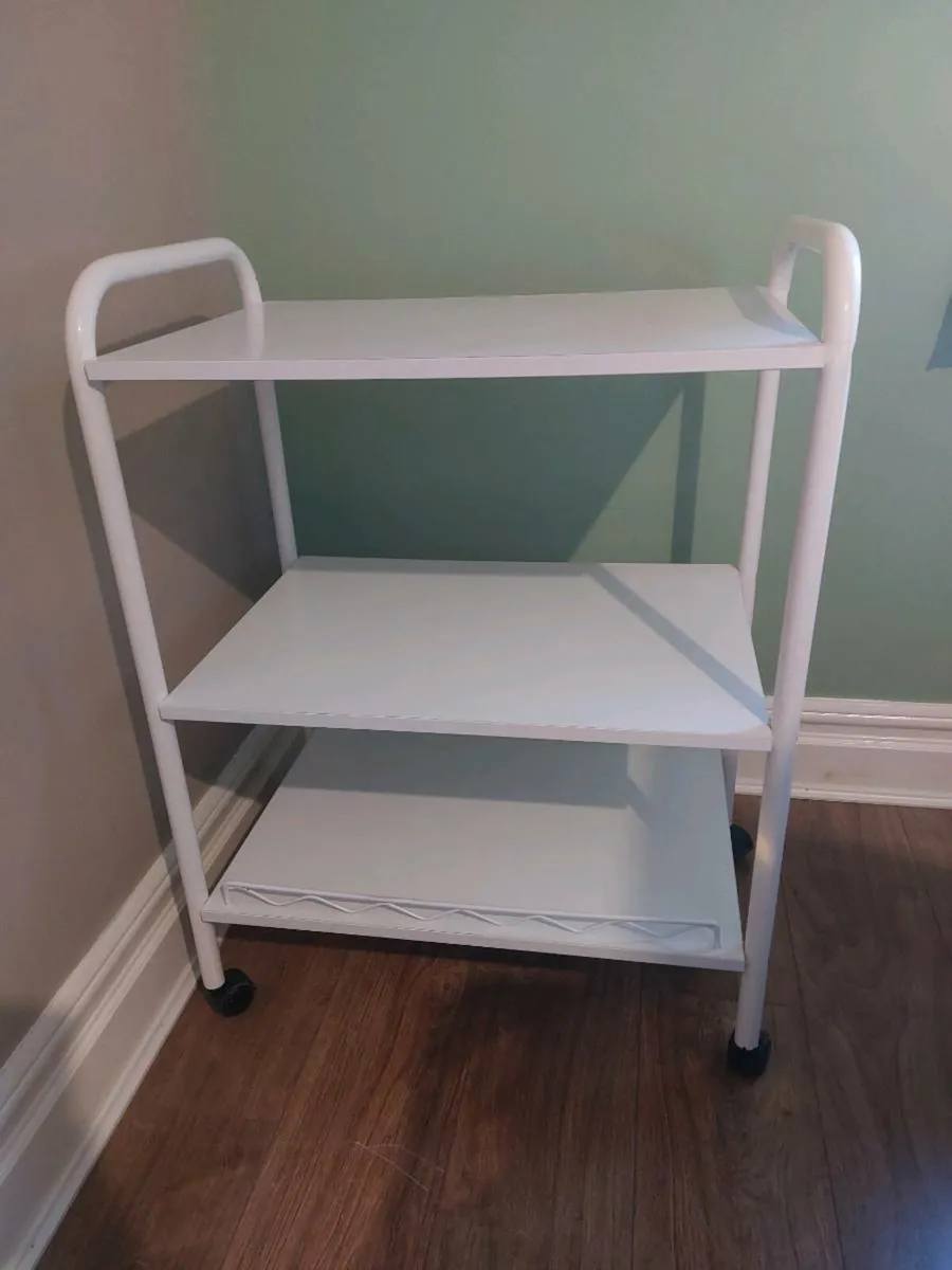 Salon trolley - Image 3