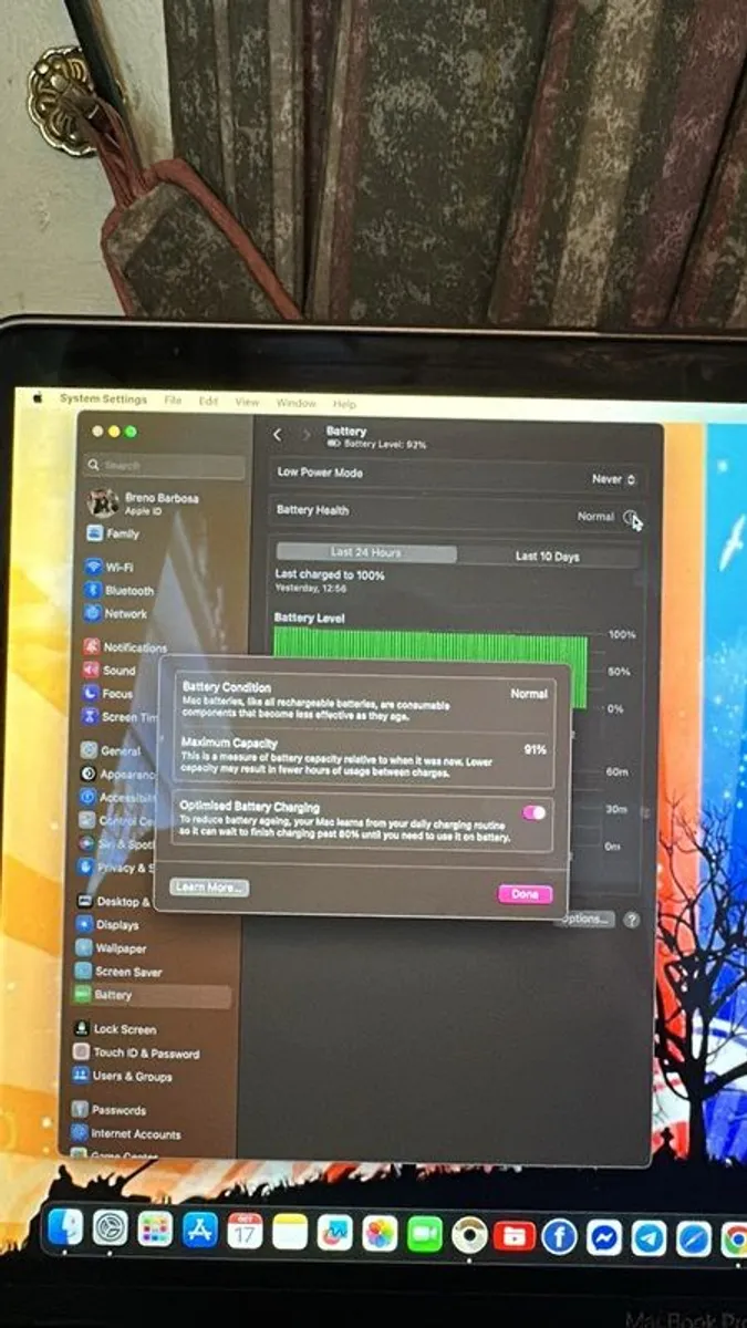 Macbook Pro - Image 4