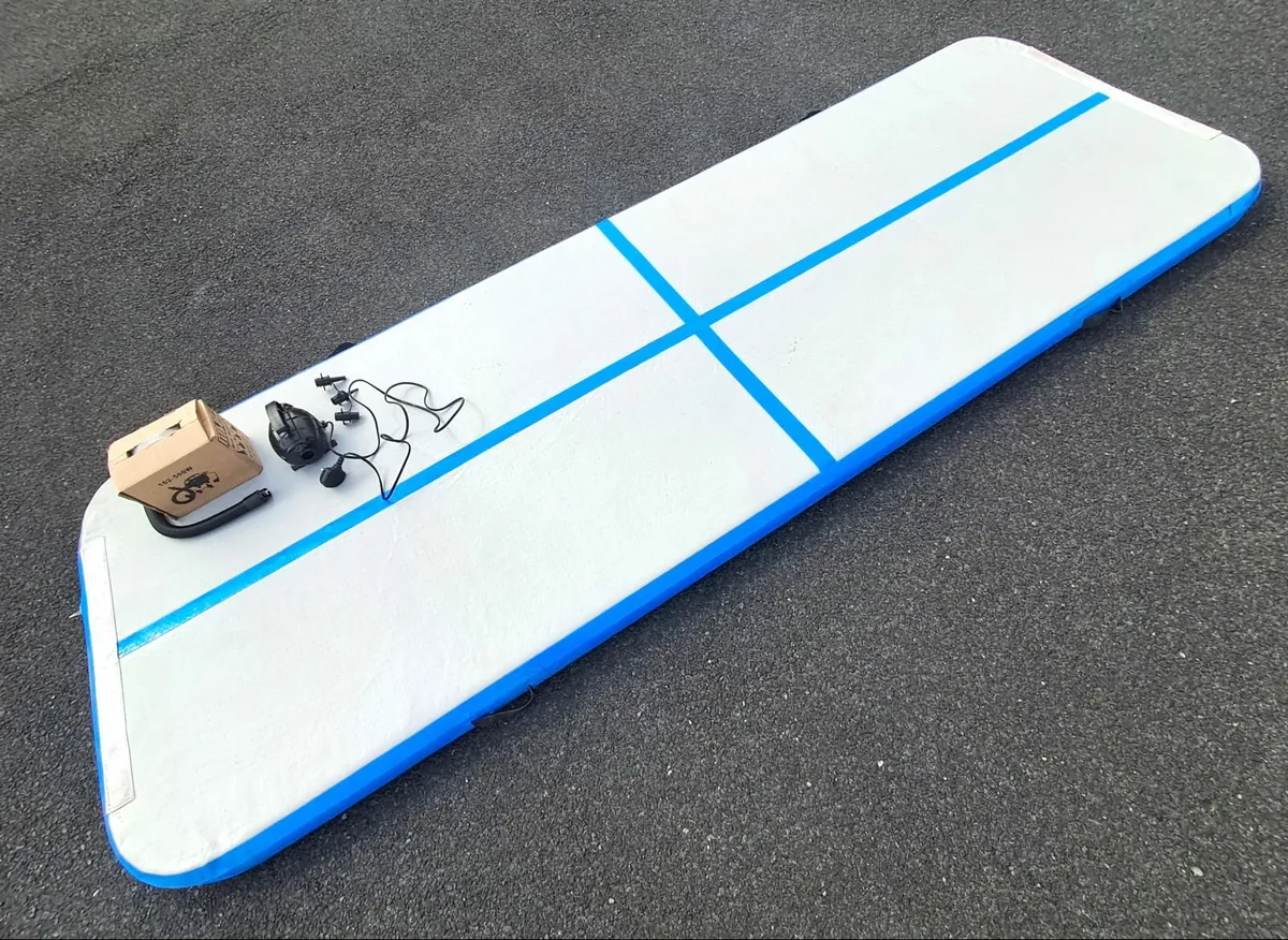 Gymnastics Mat with Pump - Image 3