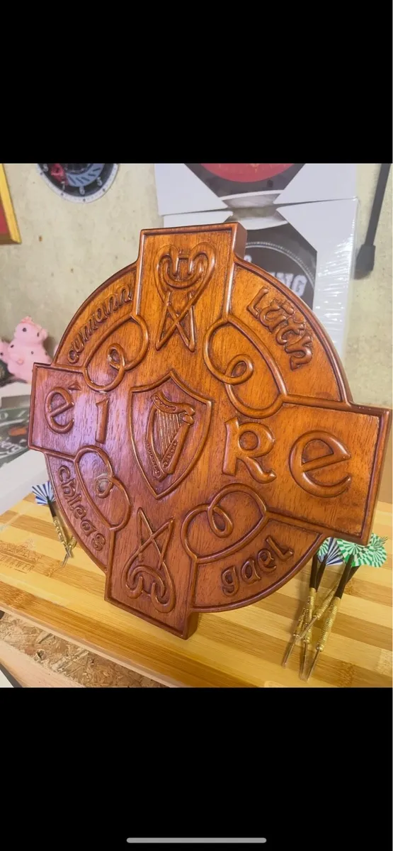 Mahogany GAA shield - Image 1