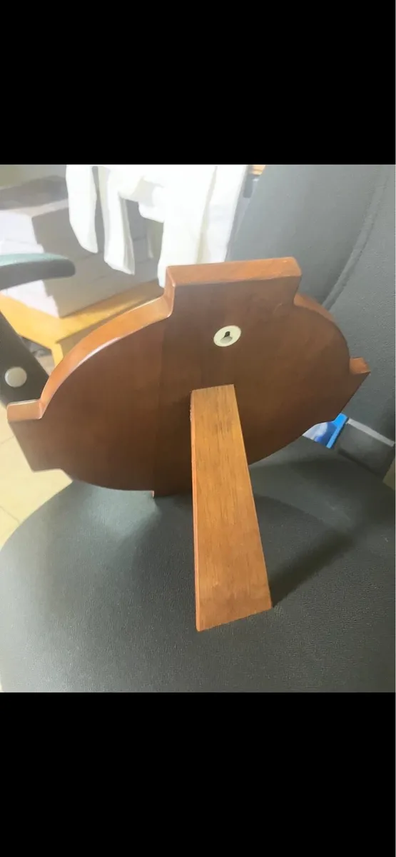 Mahogany GAA shield - Image 4