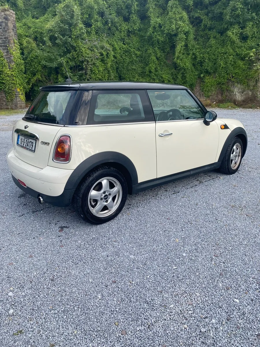 Mini Cooper - Image 4