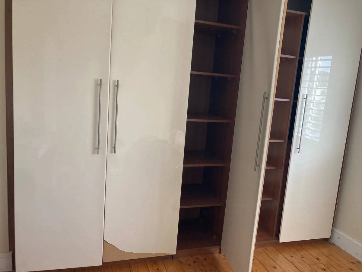 Wardrobe - Image 3