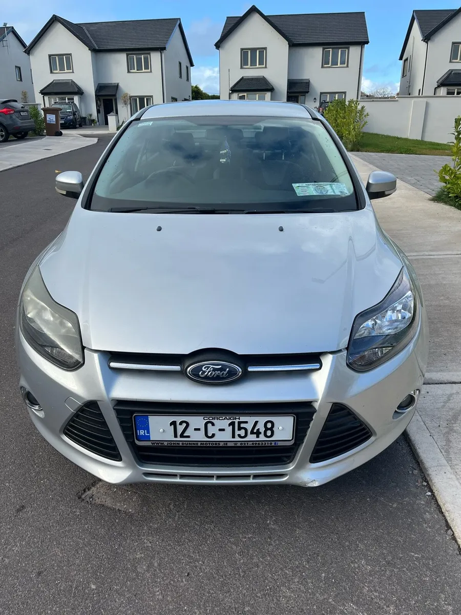 2012 Ford Focus Zetec Saloon - Image 1