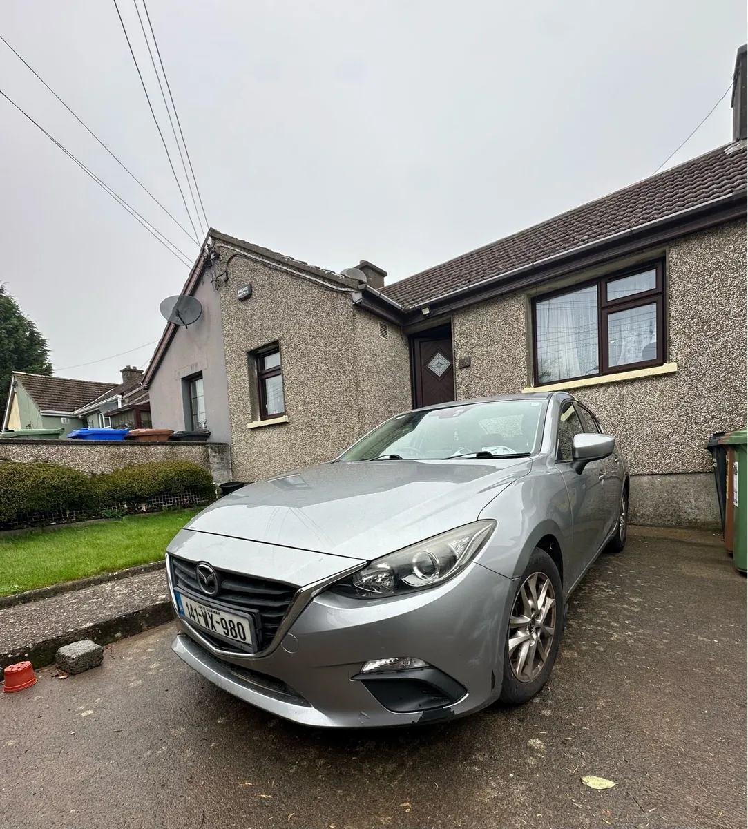 Mazda 3 2.2 - Image 2