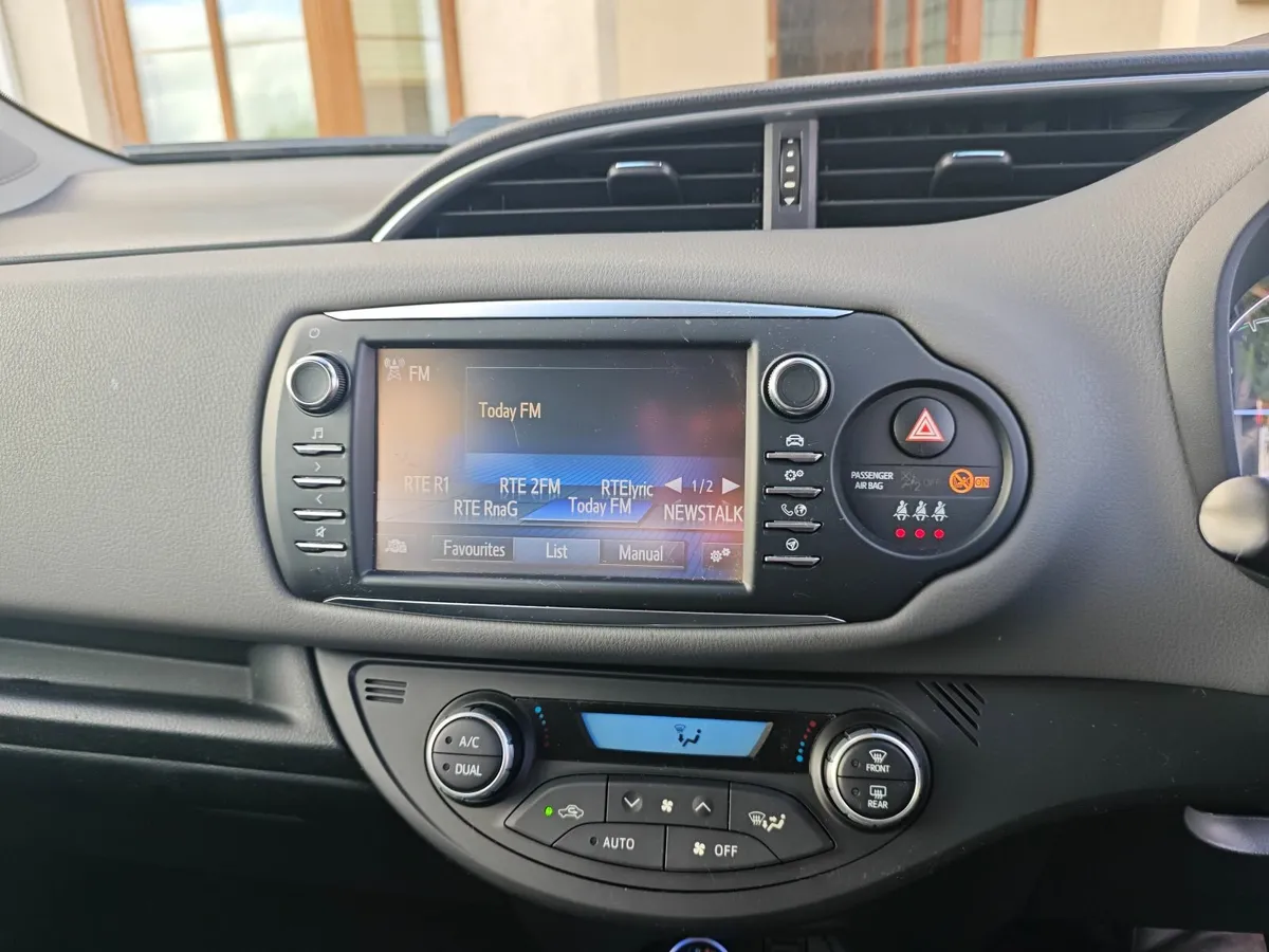 2017 Toyota Yaris Hybrid – Quick Sale! - Image 3