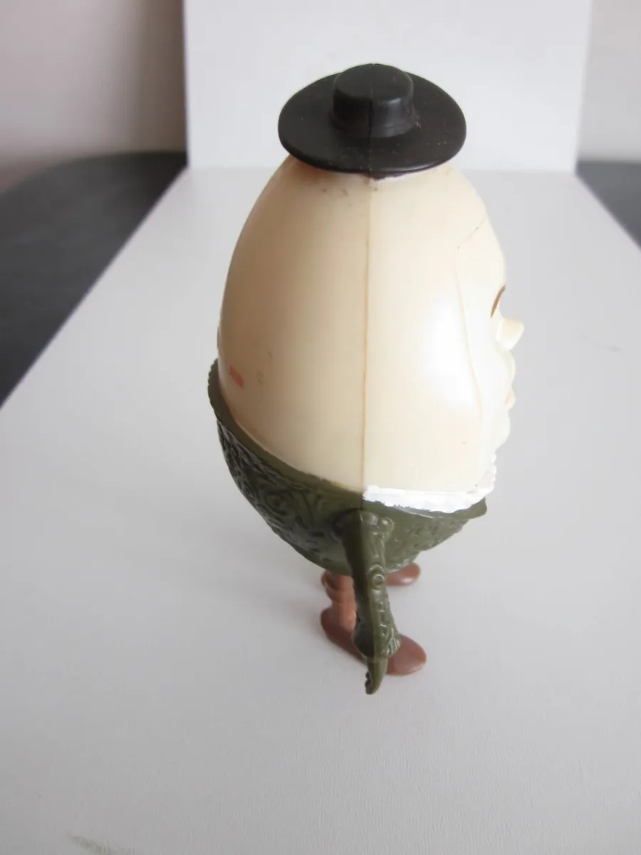 Mc Donald's Happy Meal Toys Humpty Dumpty Egg 2011 - Image 4