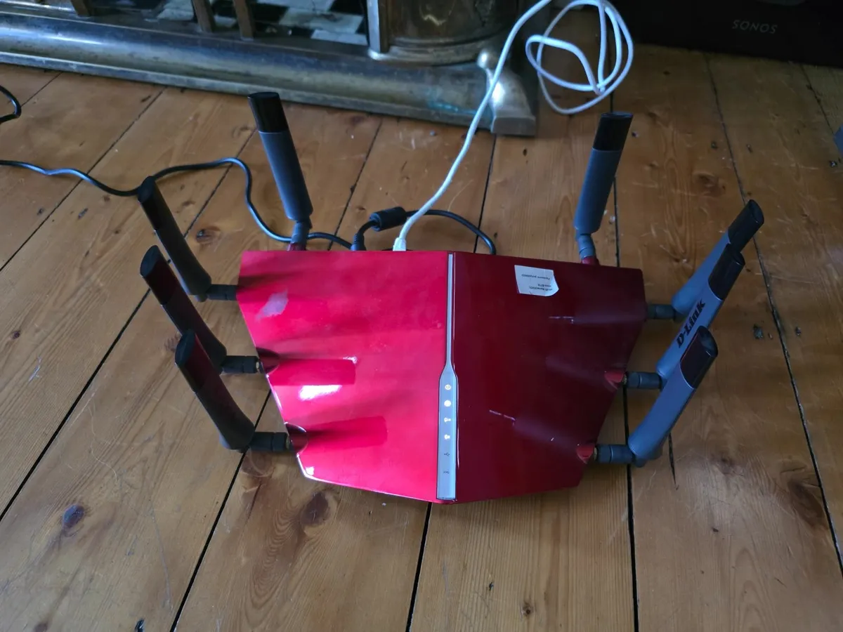 5300 Ultra WiFi Router - Image 1