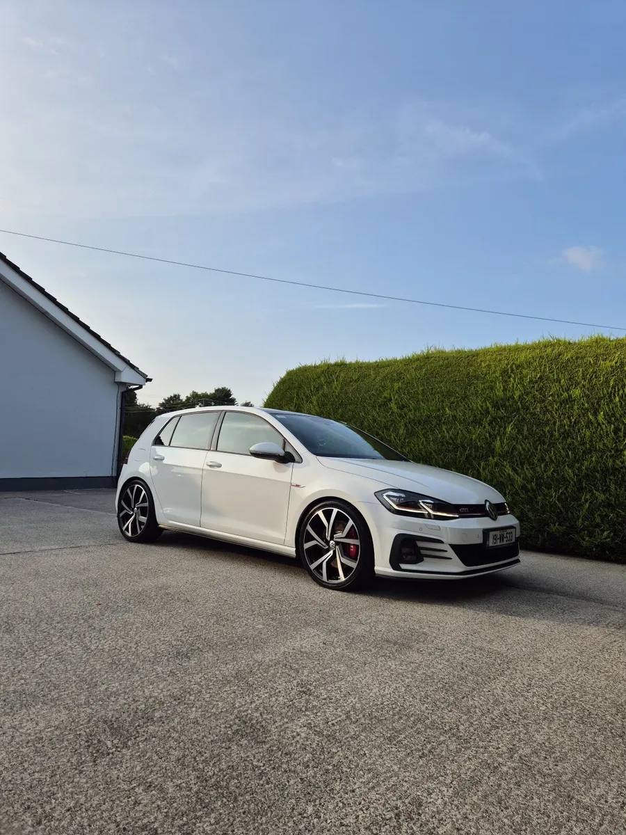 2019 Volkswagen Golf GTI Performance Pack 245BHP - Image 2