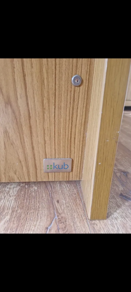 Oak kub cotbed - Image 1