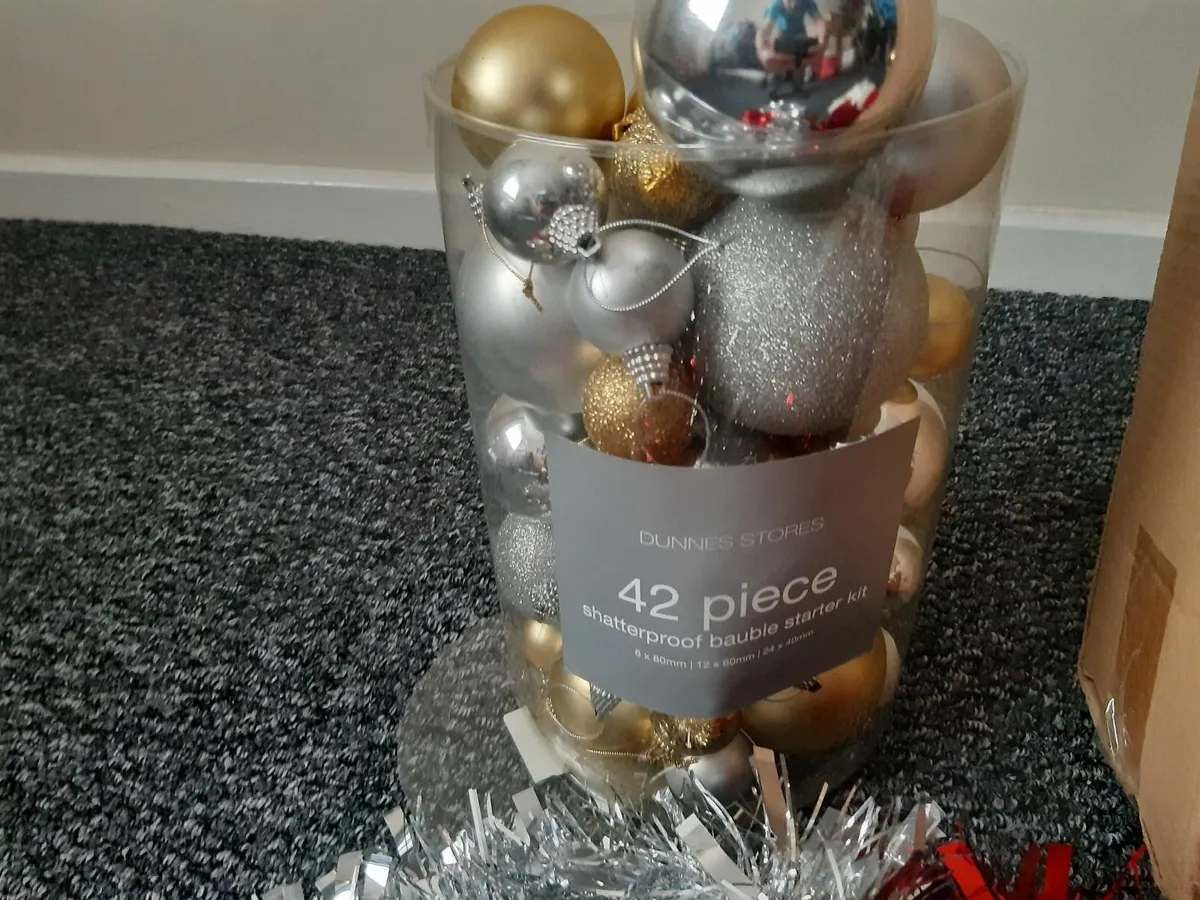 Christmas tree - Image 4