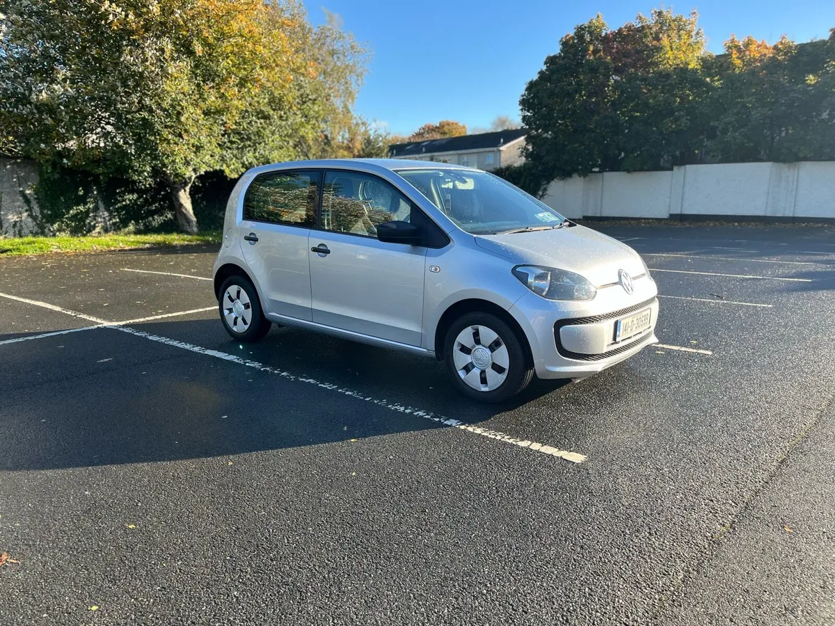 Volkswagen up - Image 1