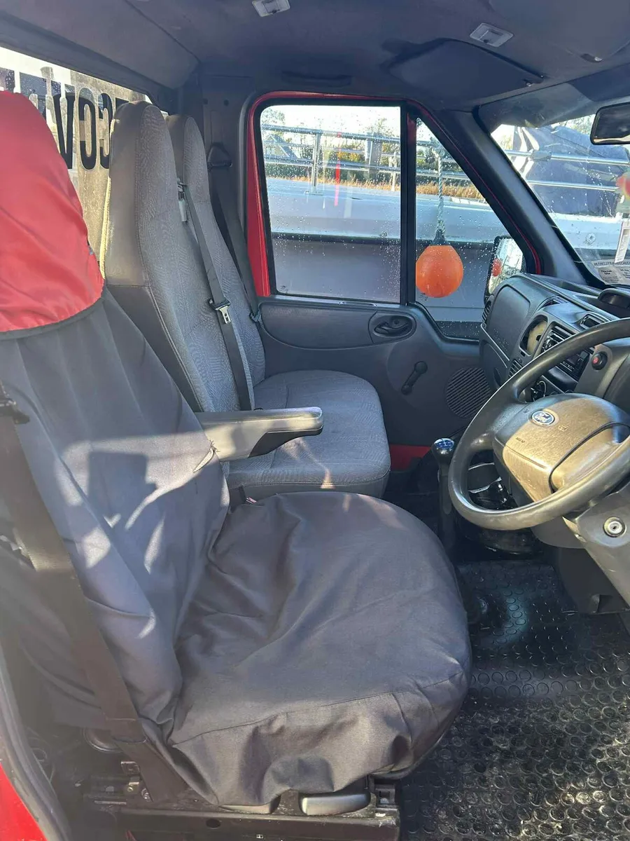 Ford Transit - Image 3