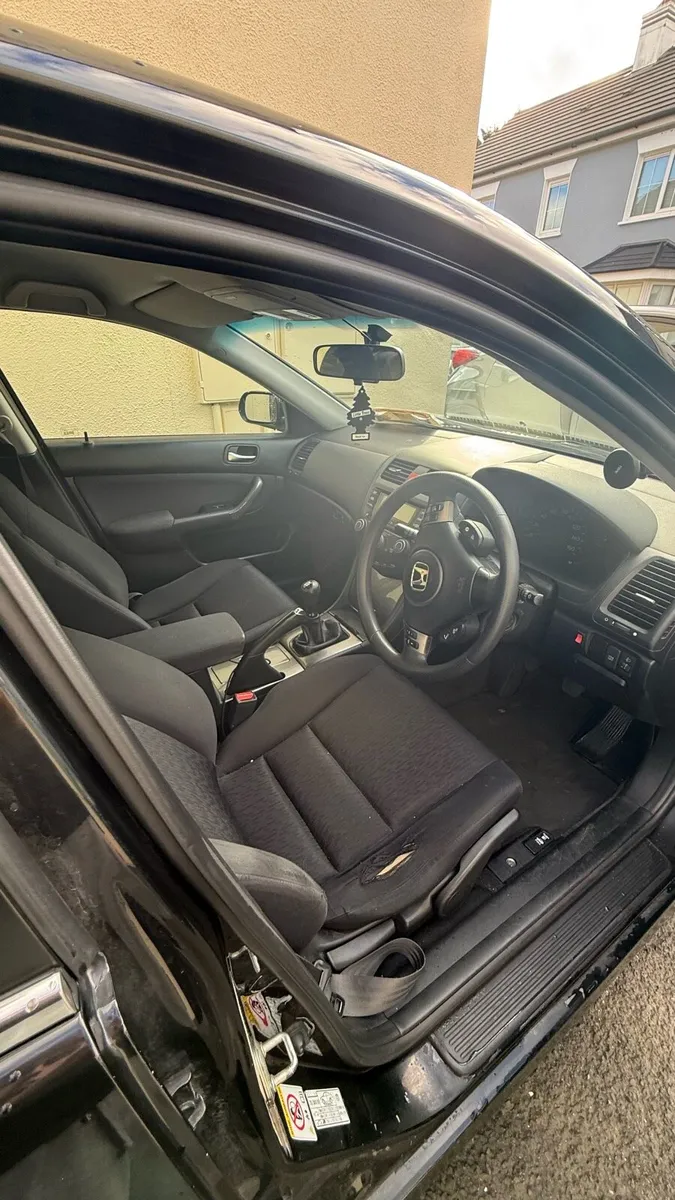 Honda accord - Image 3