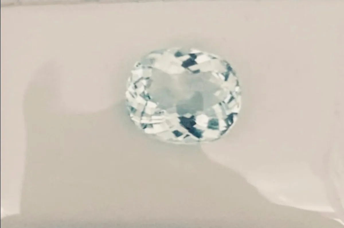 Neon Blue Green Paraiba Tourmaline 3.37 ct Git - Image 4
