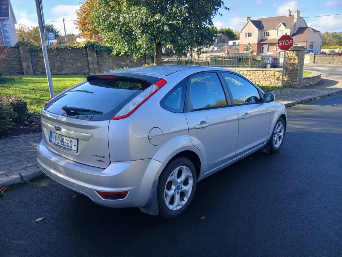 2011 Ford Focus - Image 3