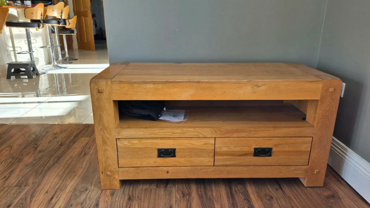 TV unit - Image 2
