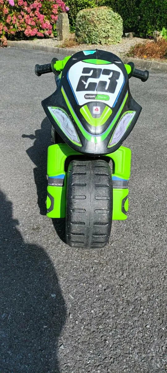 Toys - Image 2