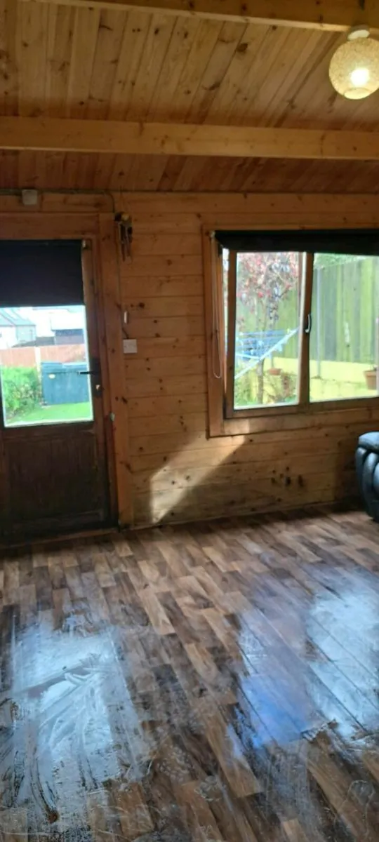 Log Cabin - Image 2