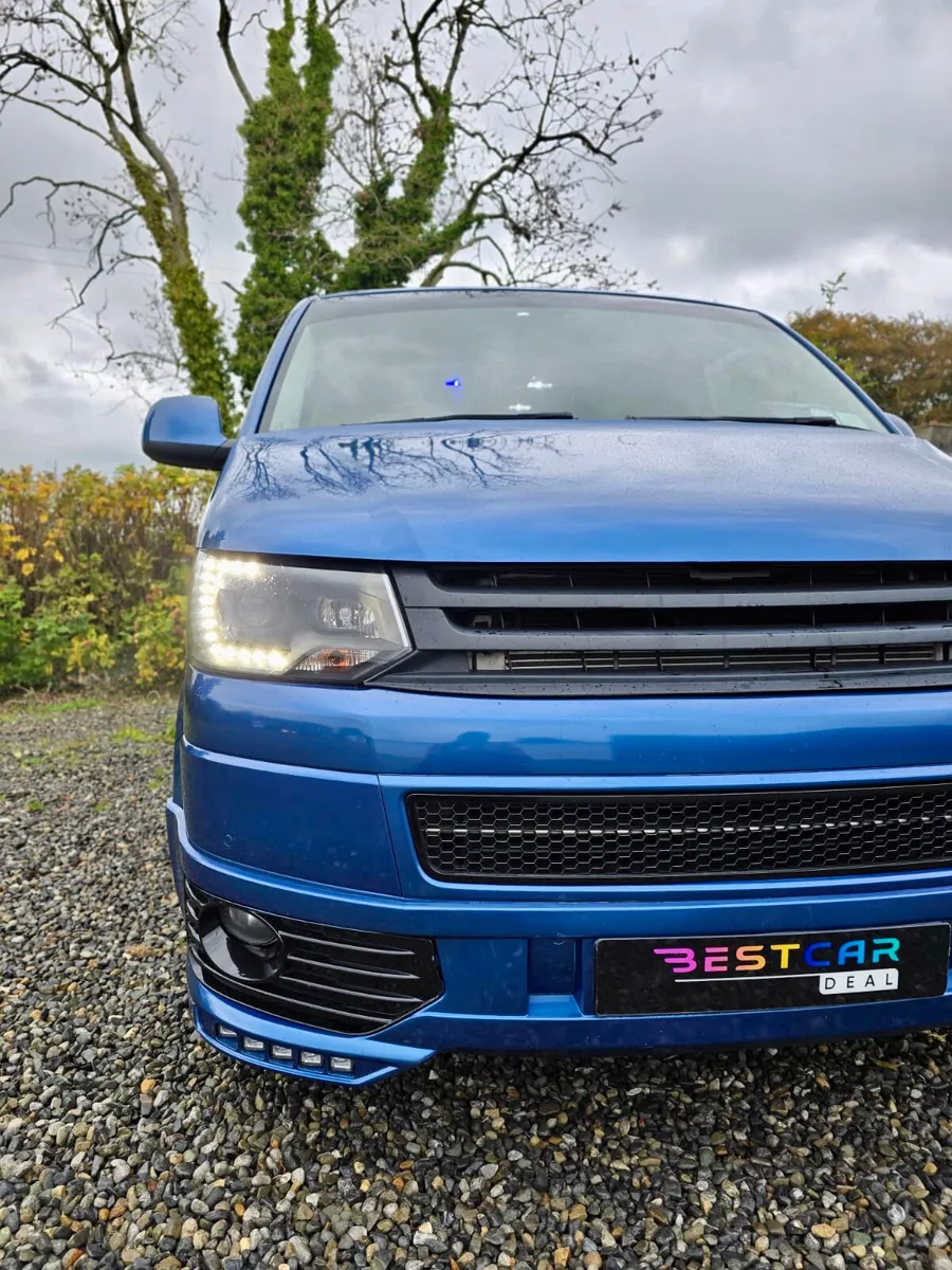 2014 Volkswagen Caravelle 2.0 Tdi Dsg Automatic - Image 2