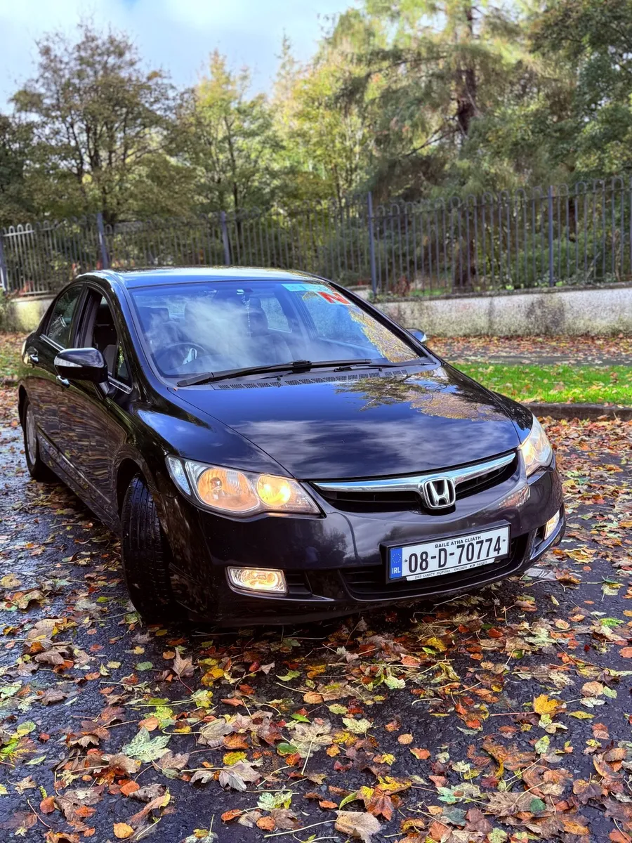 Honda Civic 2008 - Image 1