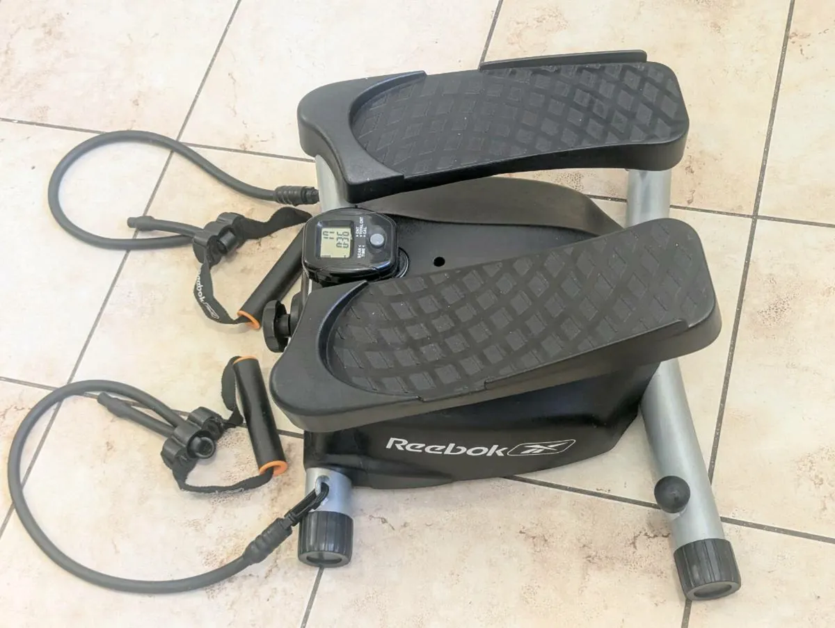 Reebok step counter stepper - Image 1