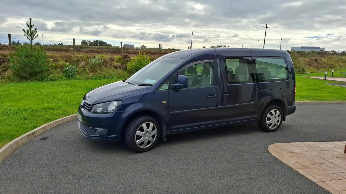 Volkswagen Caddy Maxi Life 2014 - Image 1