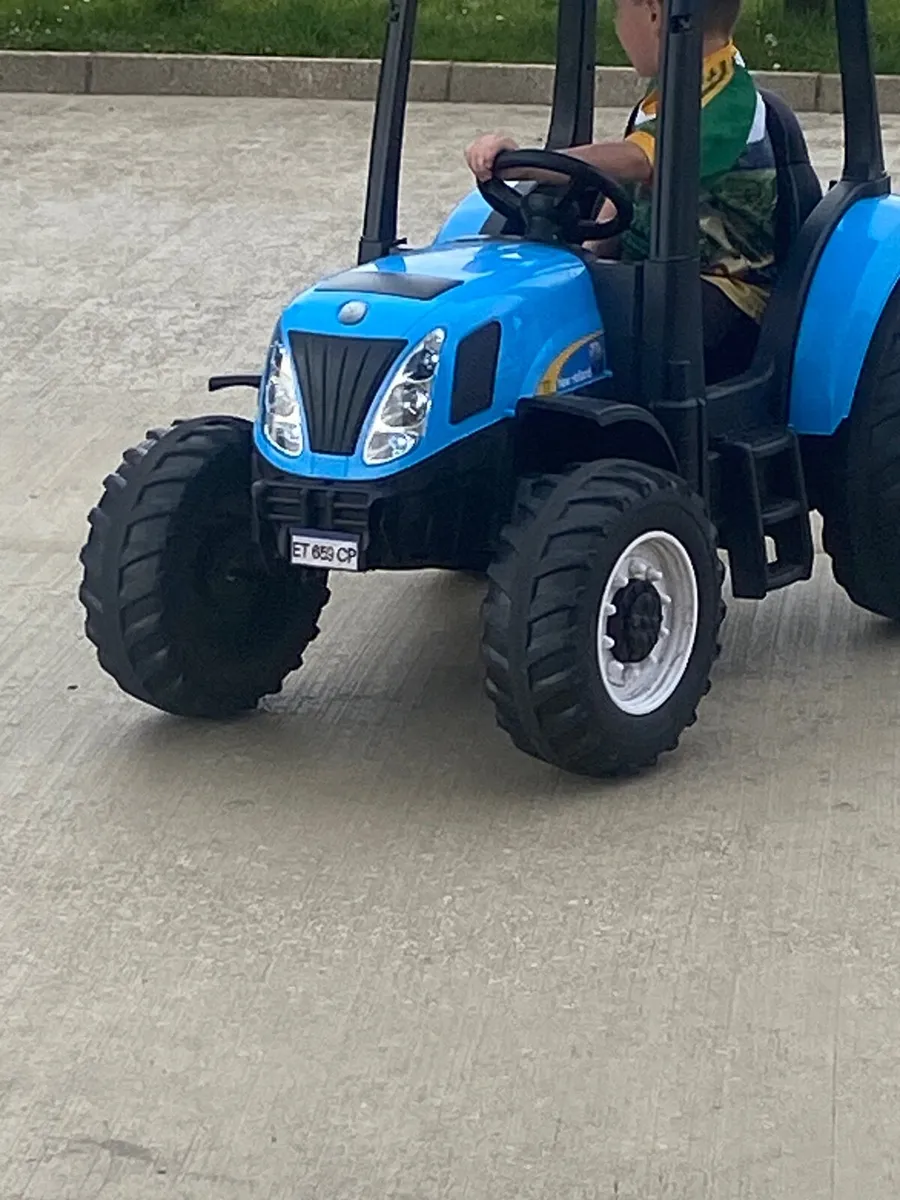 Battery toy tractor - Image 4
