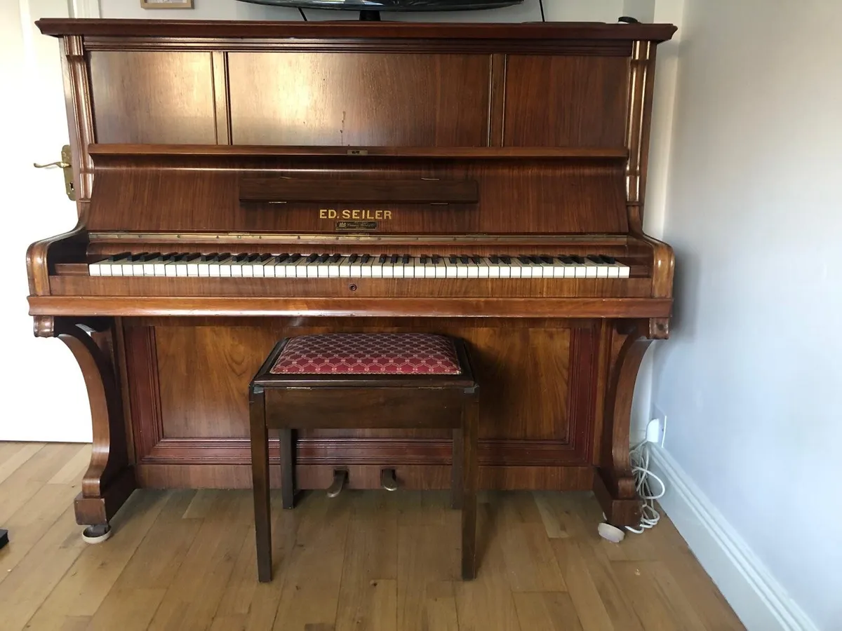 Piano - Image 1