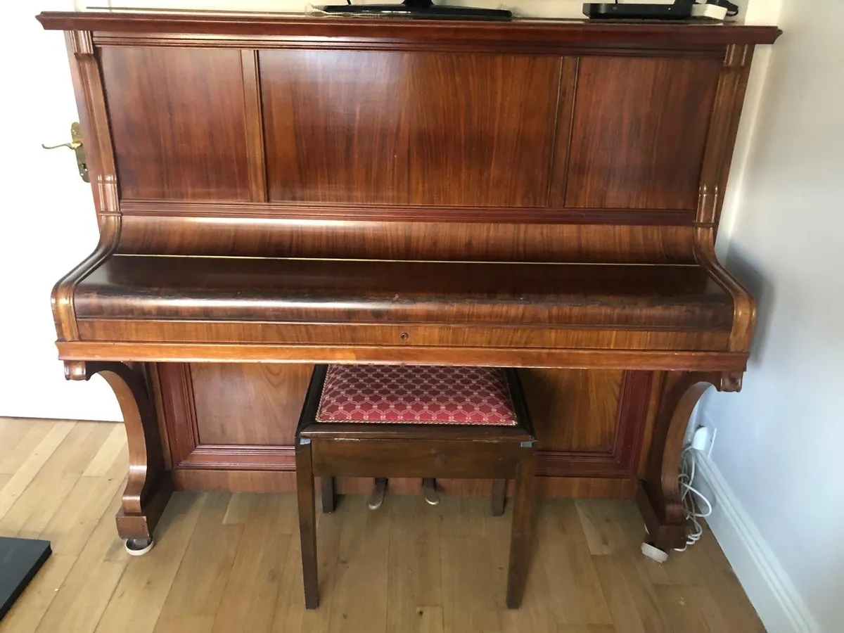 Piano - Image 2