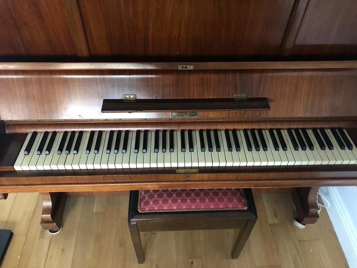 Piano - Image 3