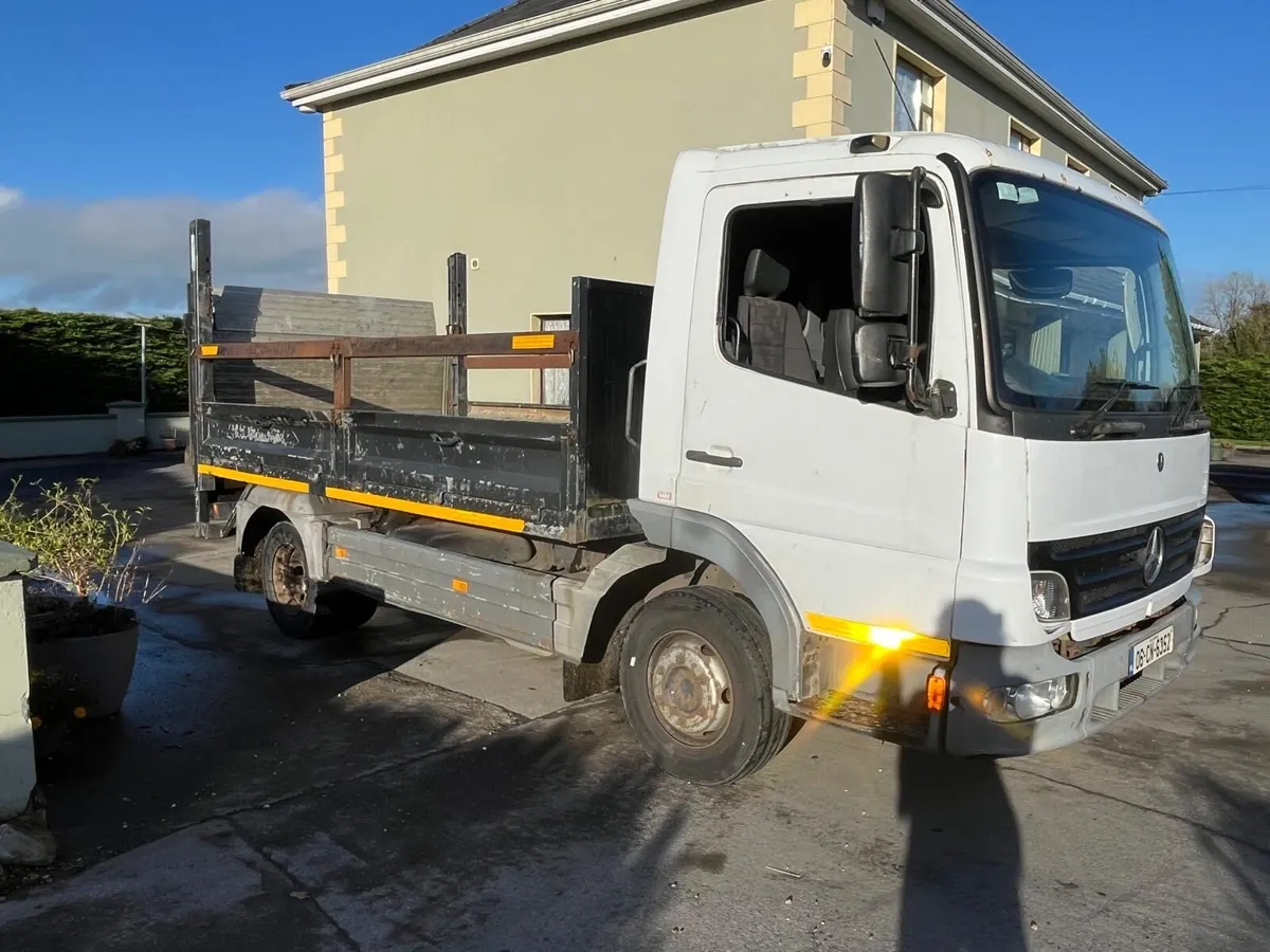 Mercedes 7.5t Atego - Image 1