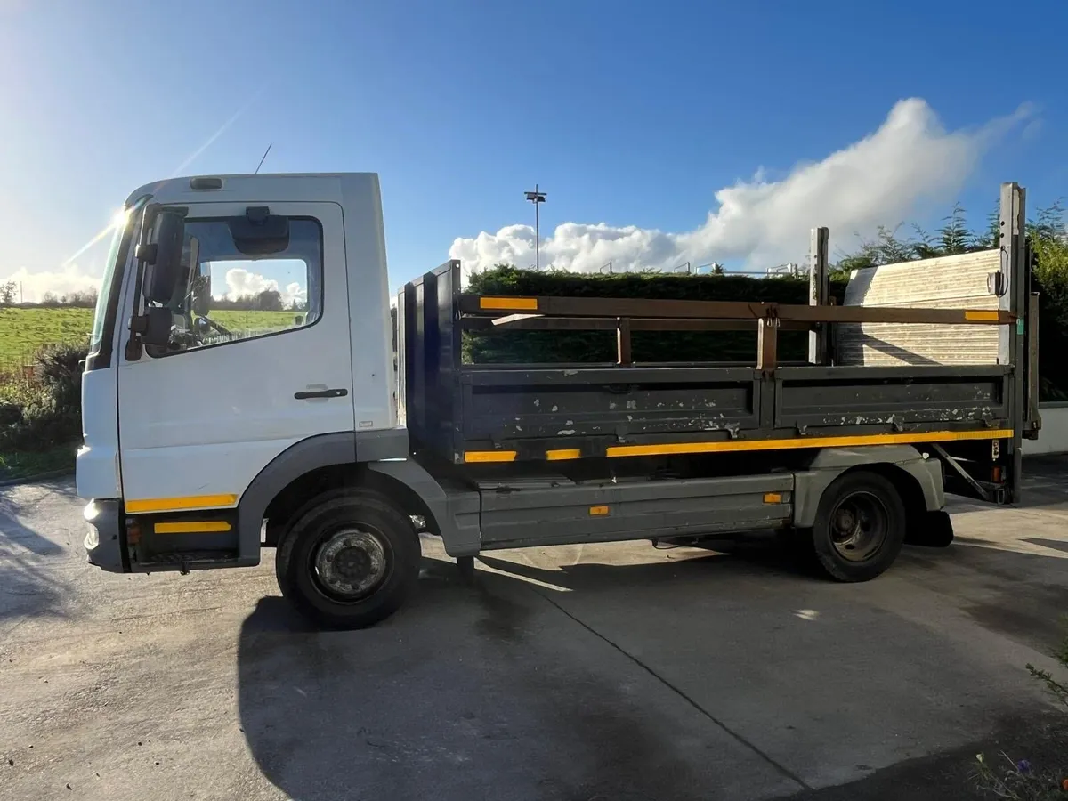 Mercedes 7.5t Atego - Image 2