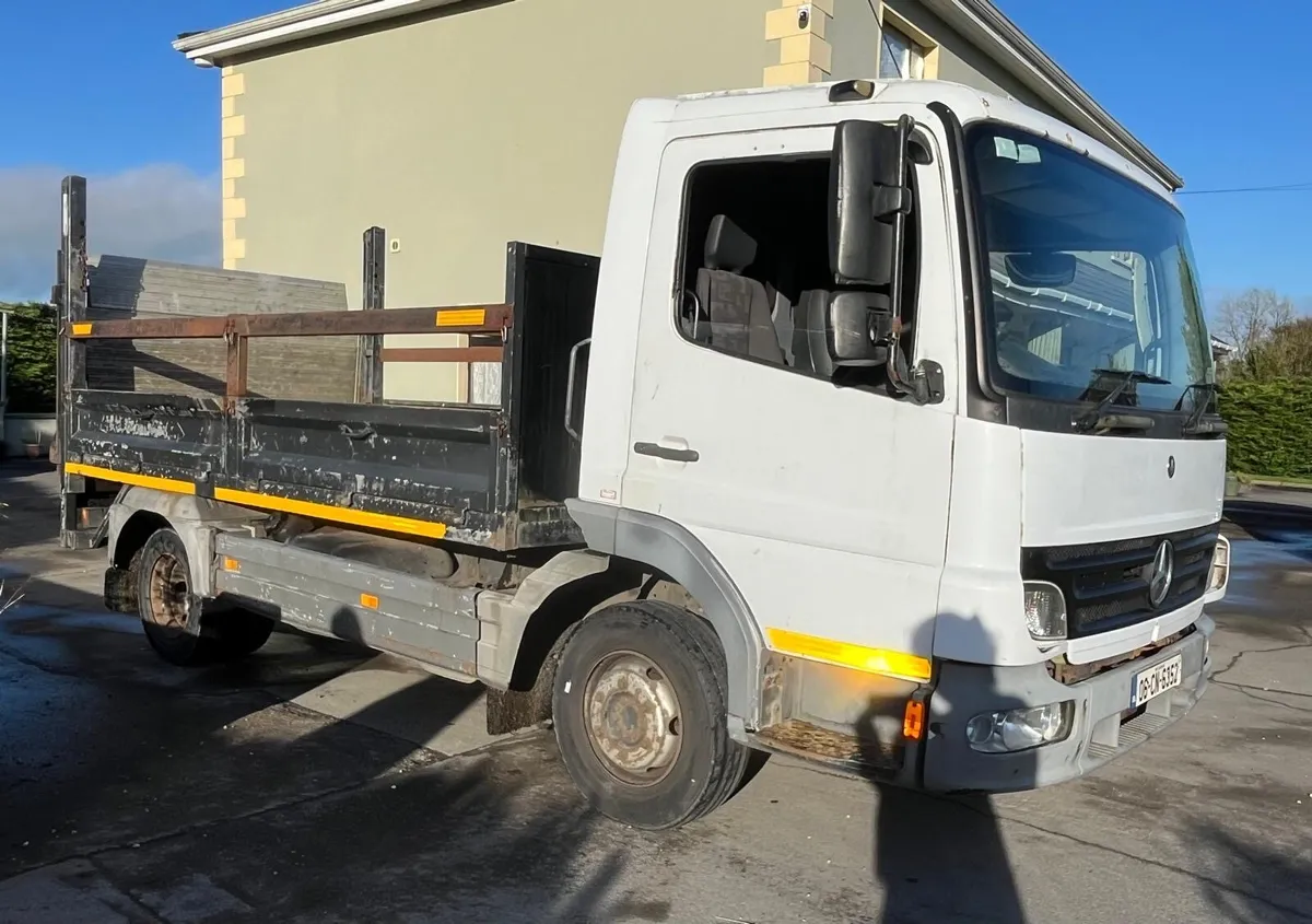 Mercedes 7.5t Atego - Image 4