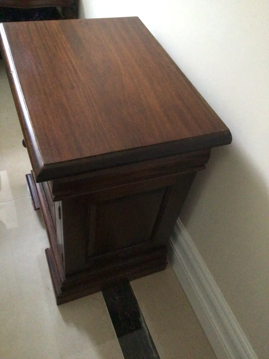 Mahogany locker - Image 2
