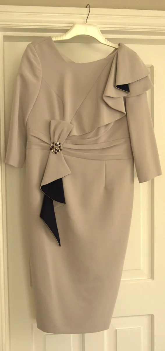 dress - Image 1