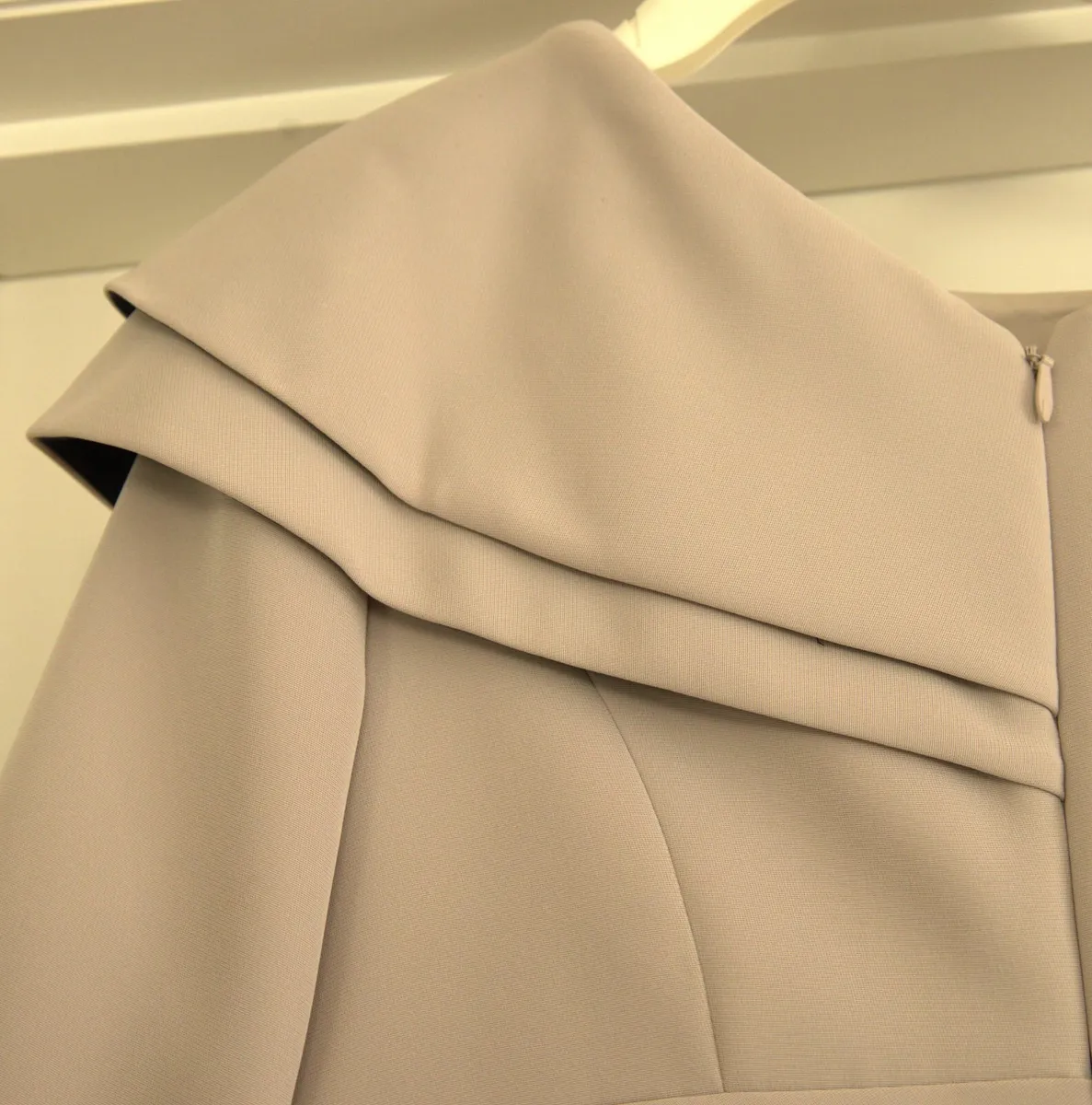 dress - Image 4