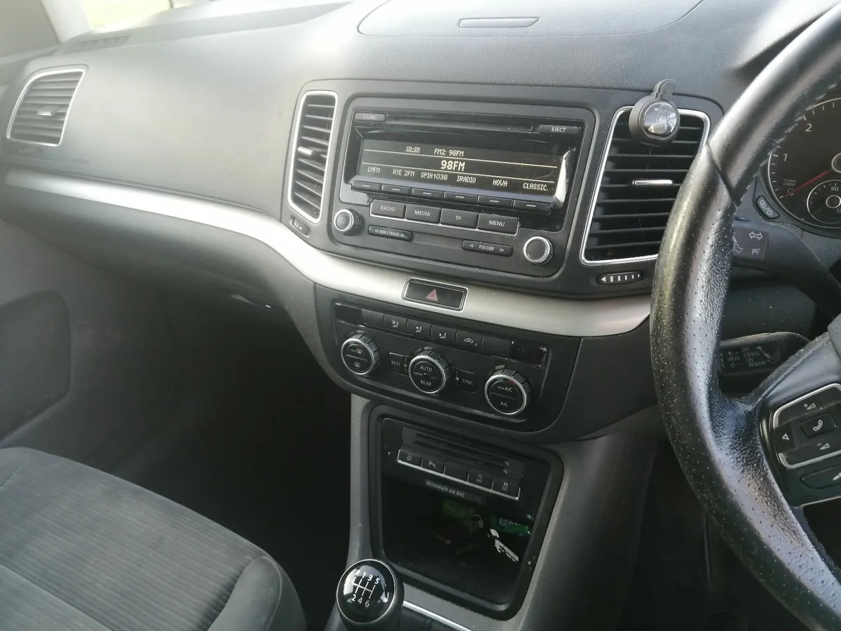 SEAT Alhambra 2015 - Image 2