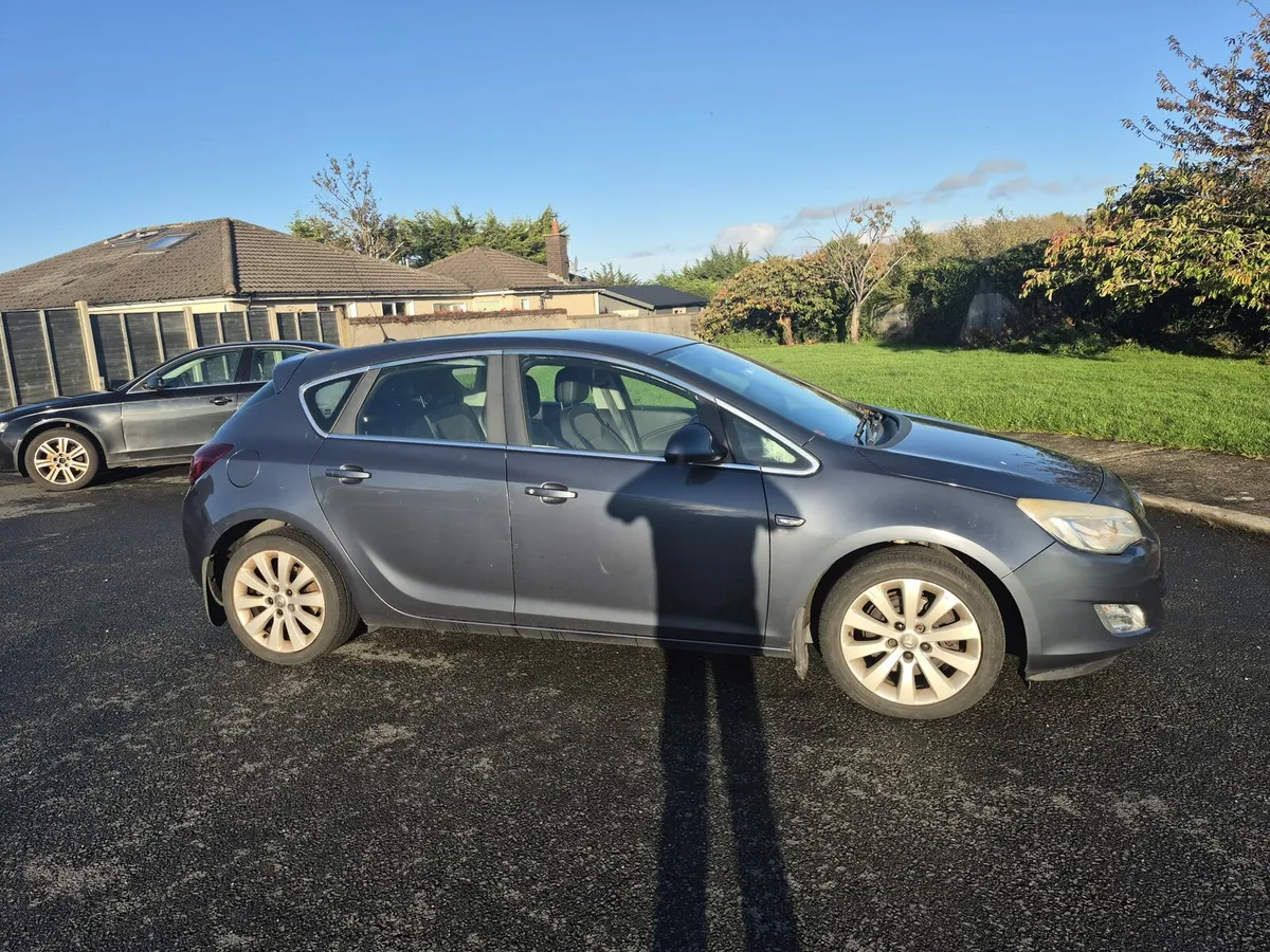 2010 Vauxhall Astra 1.7 Diesel - Image 1