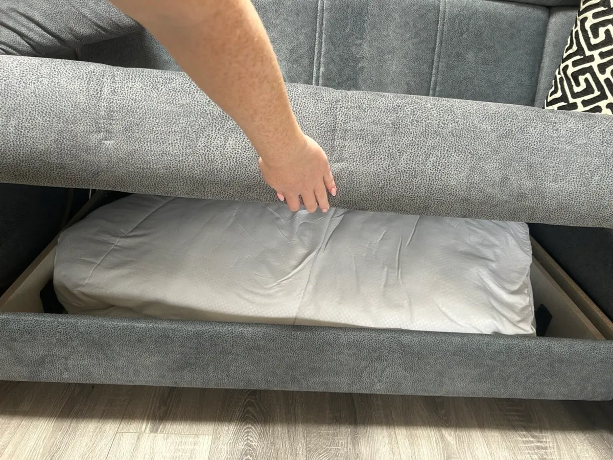 Sofa bed - Image 3