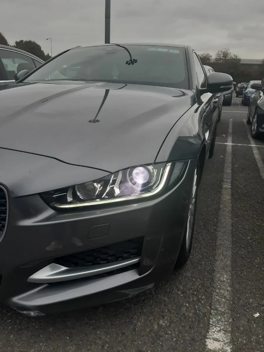 Jaguar XE 2015 2.0 Diesel Automatic only 70,000 km - Image 3