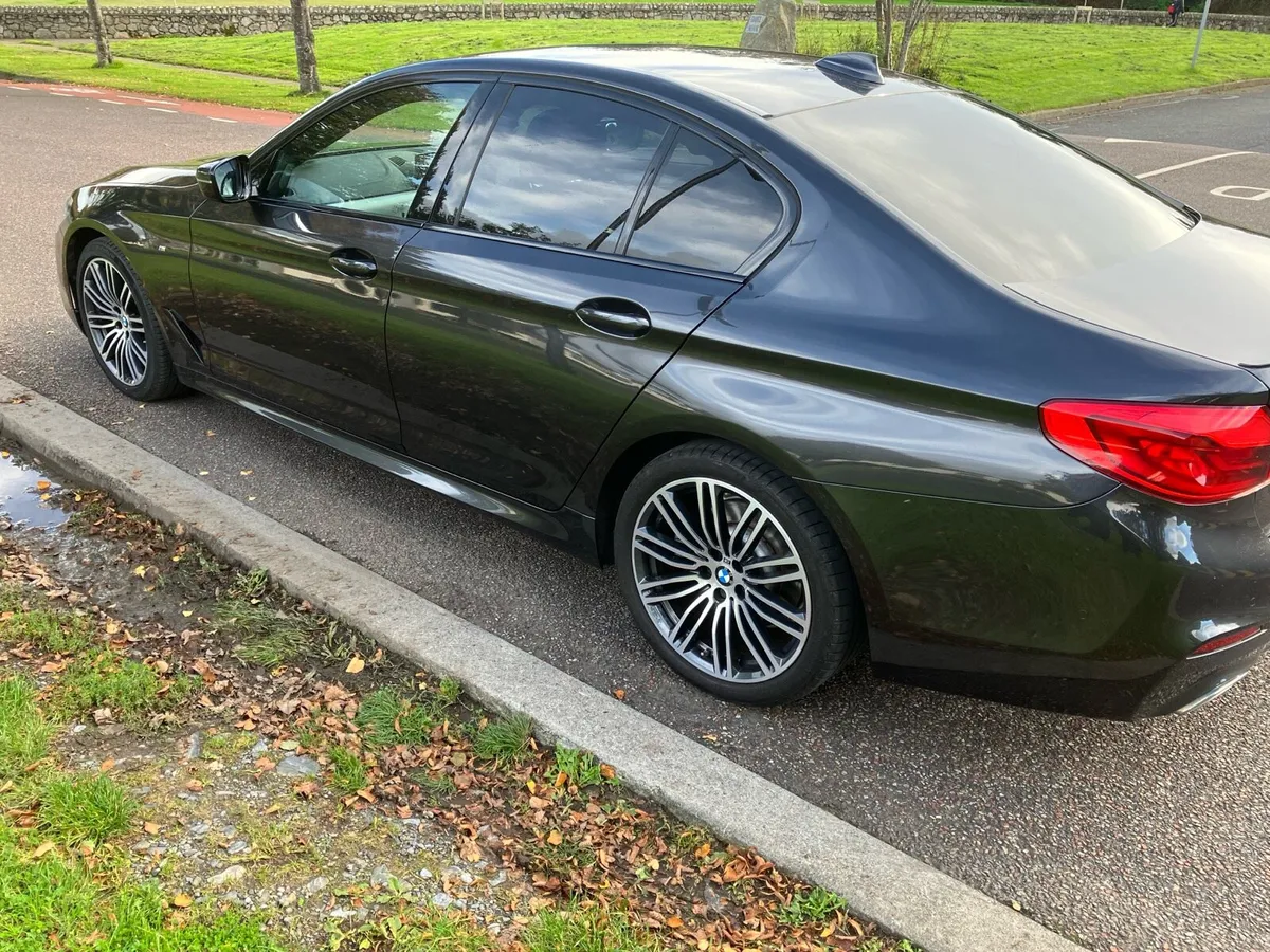 BMW 520 M Sport Mild Hybrid - Image 3
