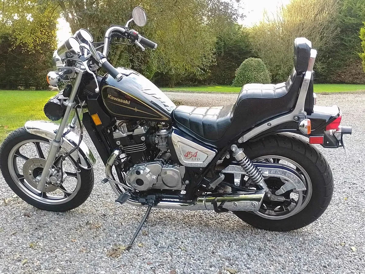 Motorbikes - Image 1