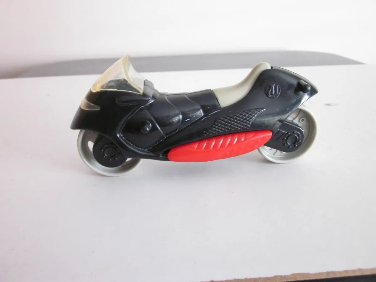Mc Donalds Action Man Motorcycle 2002 Plastic Toy - Image 1